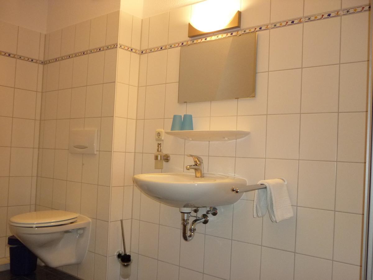 Pension Zum Leuchtturm Bastorf Extérieur photo
