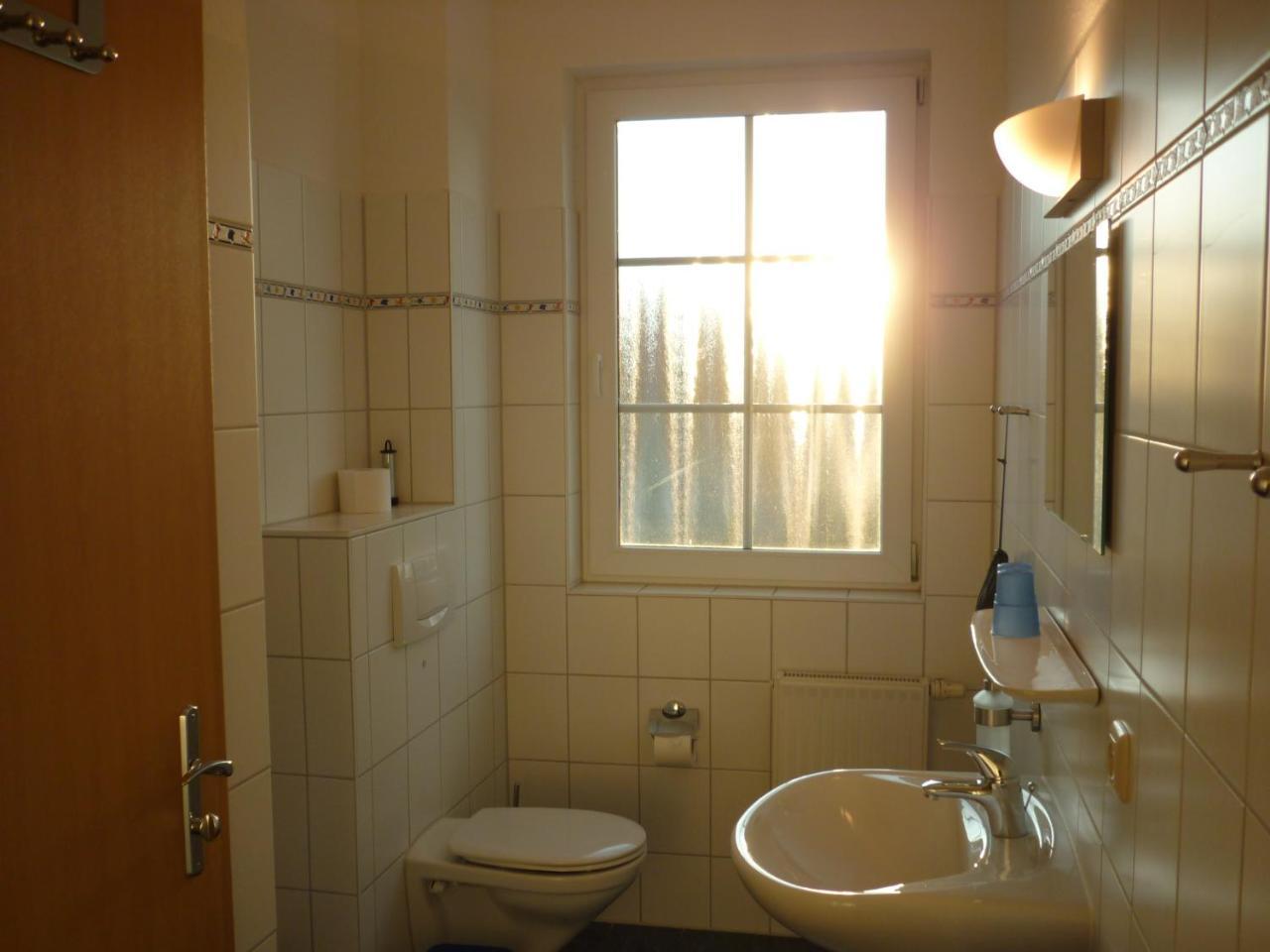 Pension Zum Leuchtturm Bastorf Extérieur photo