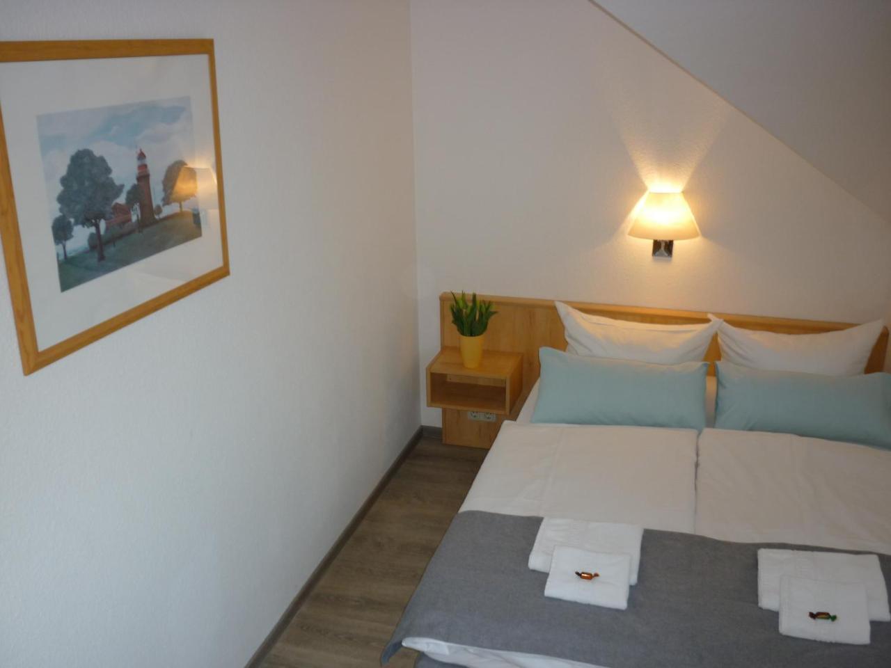 Pension Zum Leuchtturm Bastorf Extérieur photo