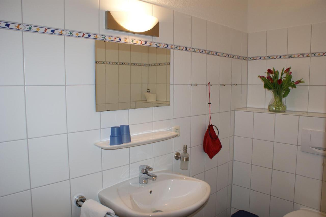 Pension Zum Leuchtturm Bastorf Extérieur photo